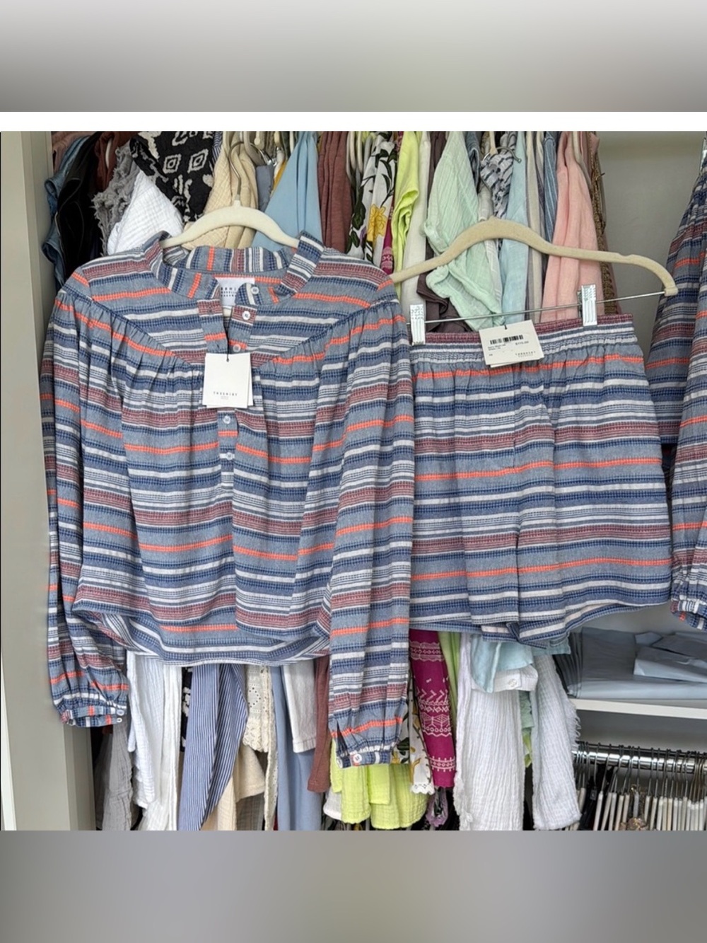 Cute set by THE SHIRT BY ROCHELLE BEHRENS size M - Picture 2 of 2
